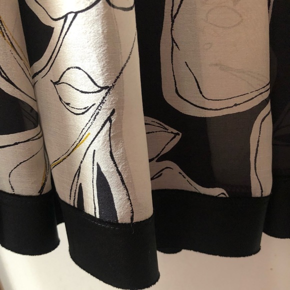 Msiamo Black and White Skirt - Picture 7 of 7